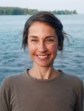 Kelly Hogan